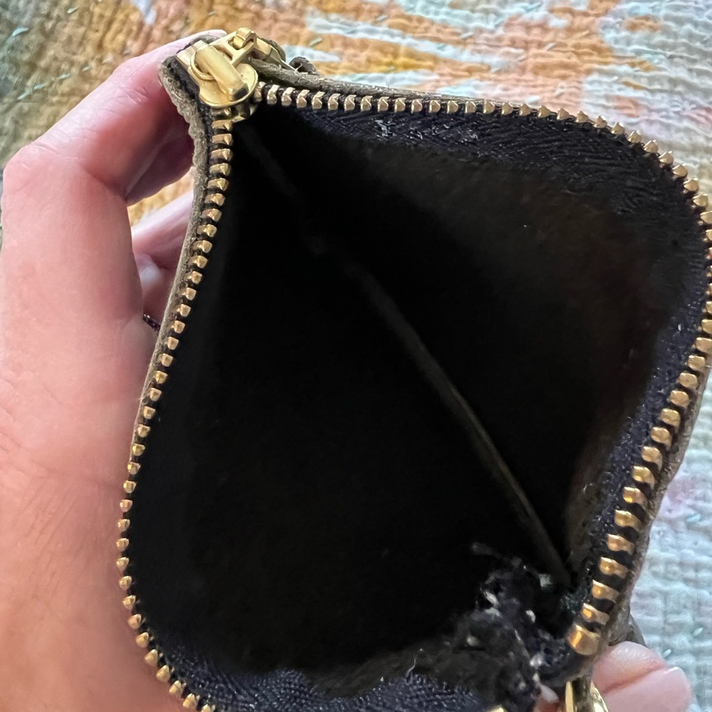 Card Holder - Picture 3 of 3